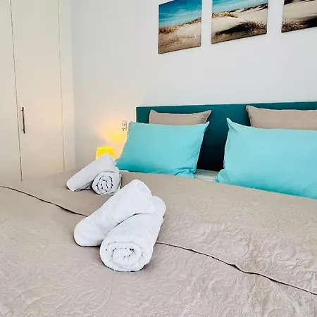 Le Mirage Solar Apartment Estepona
